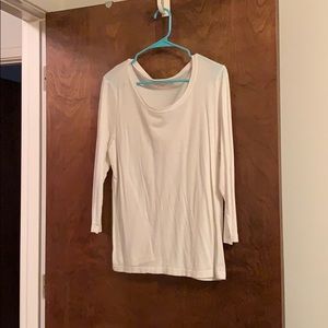 Coastal Grandmother Vineyard Vines Basic White Tee